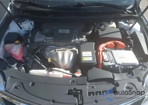 2016 Toyota Avalon Hybrid z USA, uszkodzony, nr VIN 4T1BD1EB3GU051956